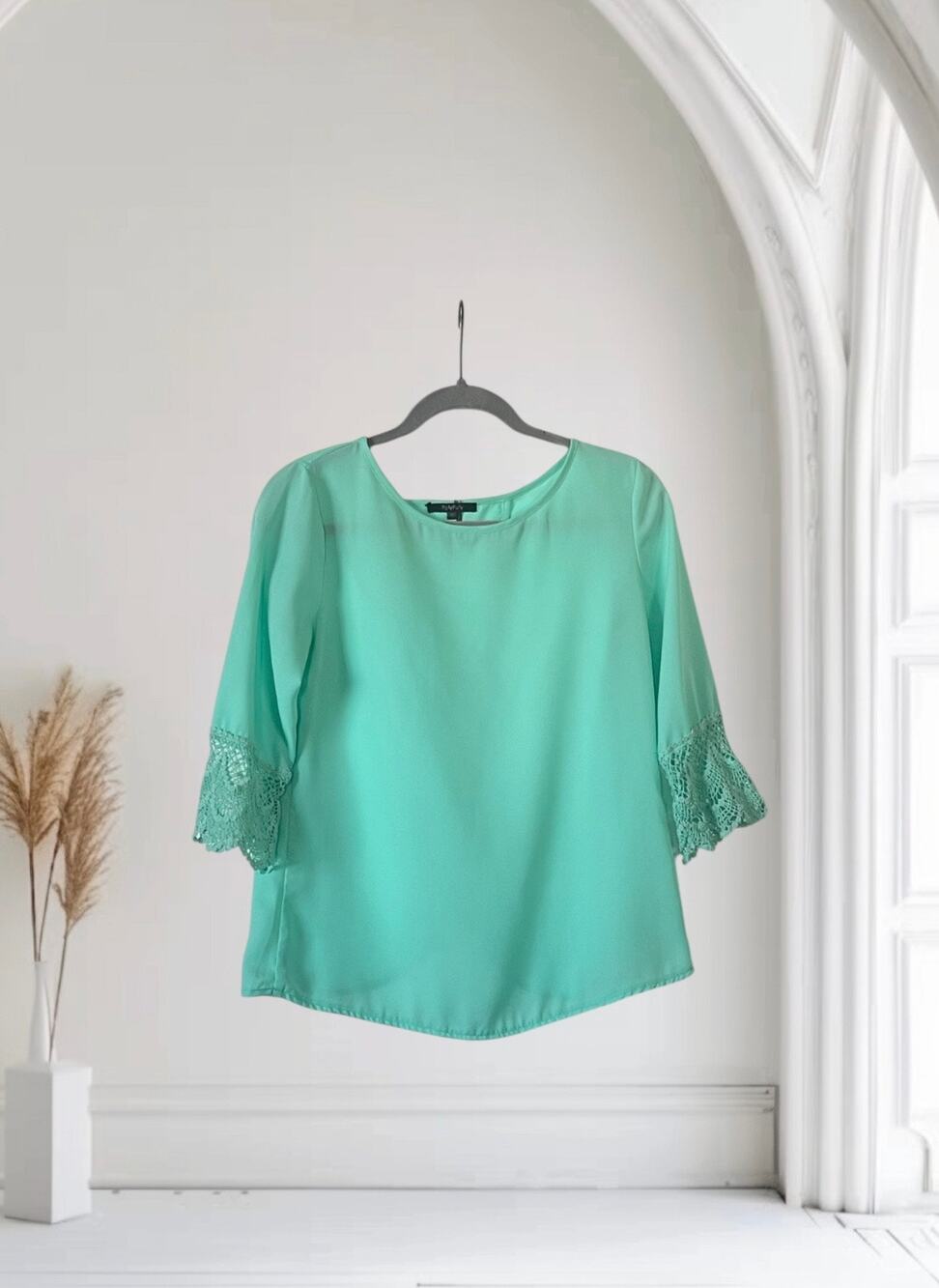 RolyPoly Mint Color Lightweight Small :)